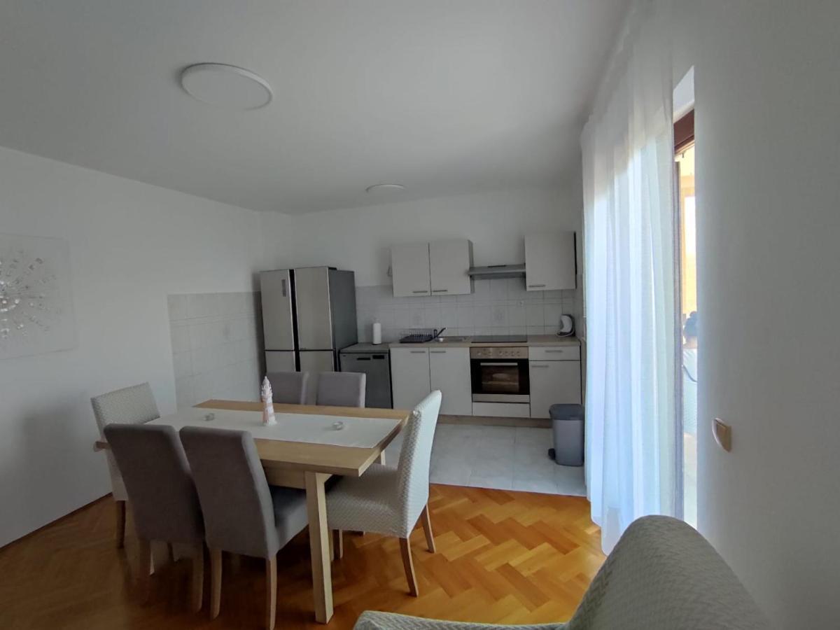 Ferienwohnung House Silva Podstrana Exterior foto