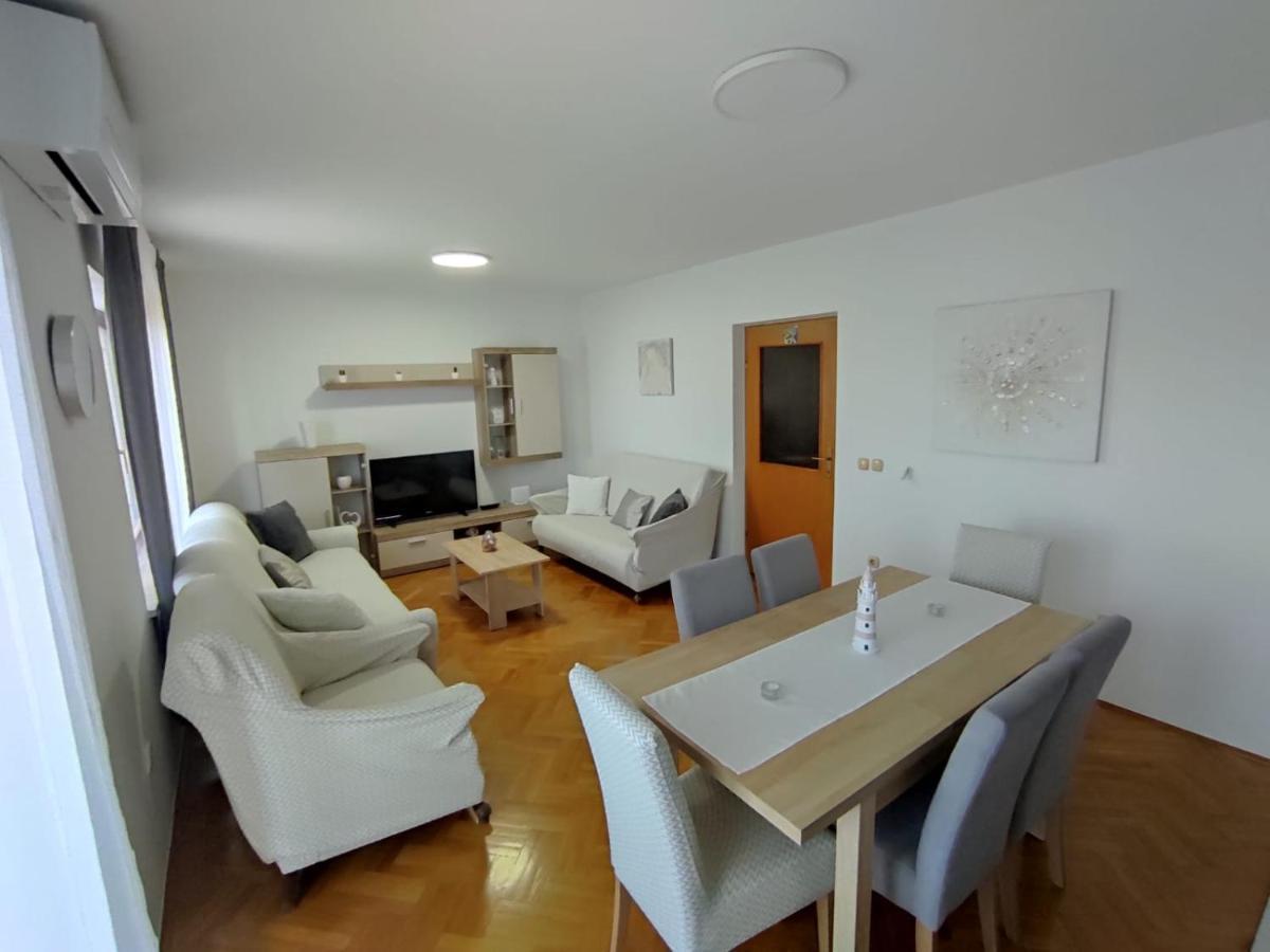 Ferienwohnung House Silva Podstrana Exterior foto